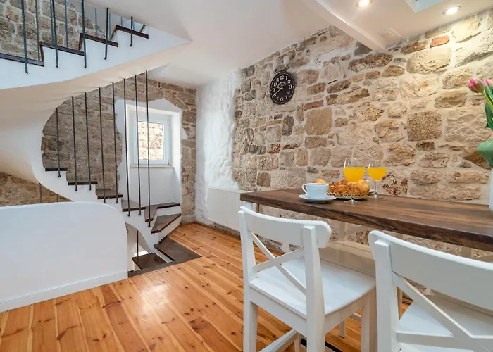 Будинок відпочинку Manero